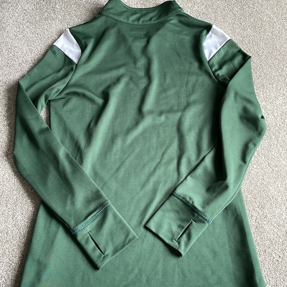NFL Packer Apparel - Women’s Long sleeve - Picture 3 of 6